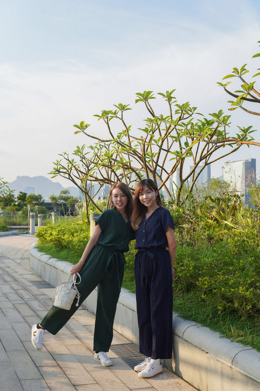 V領鈕扣橡筋腰口袋連身長褲 | 深綠 (現貨)